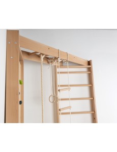 Kutni drveni ljestvičar – vaš obiteljski sportski kutak